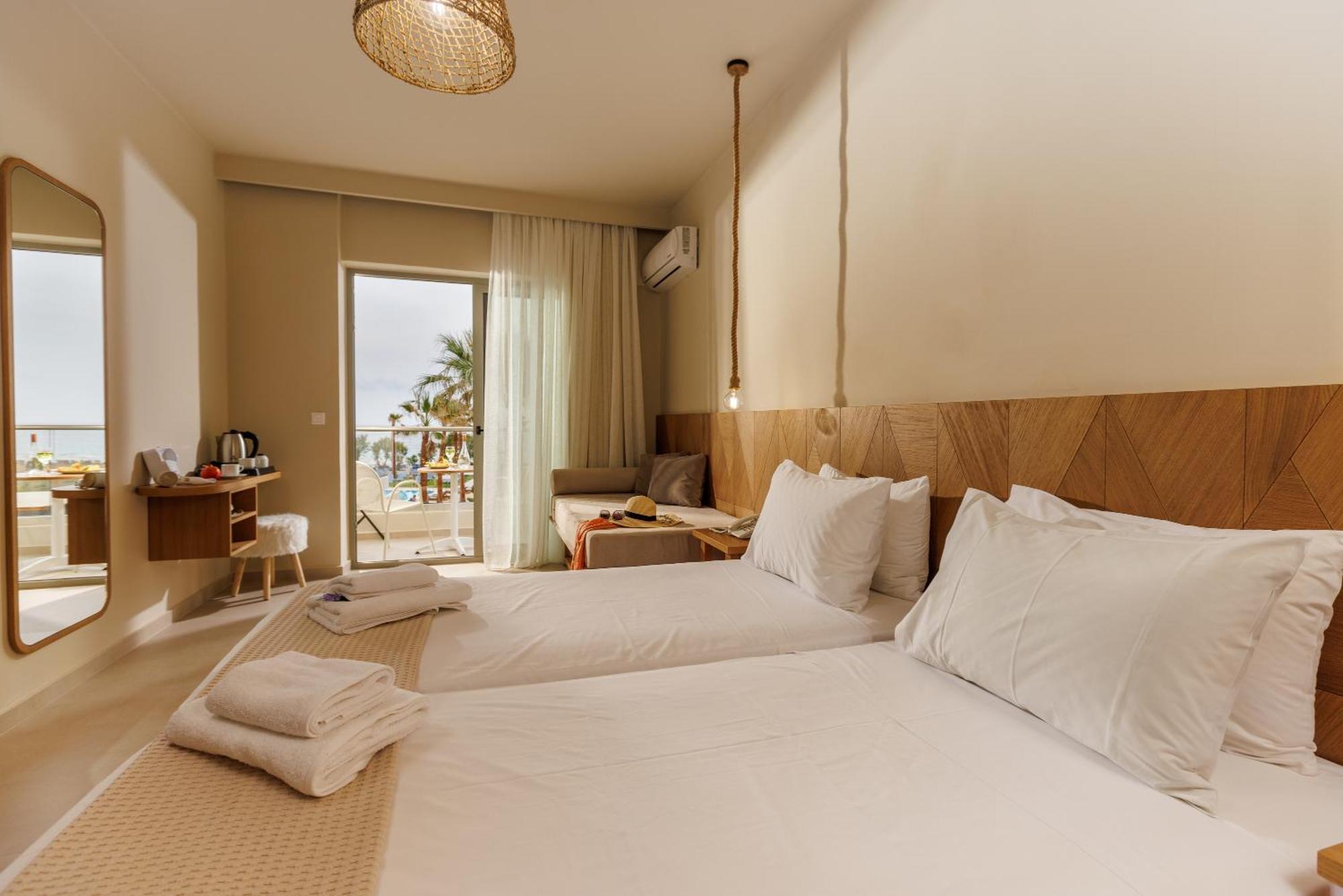 Malia Bay Beach Hotel & Bungalows Eksteriør bilde