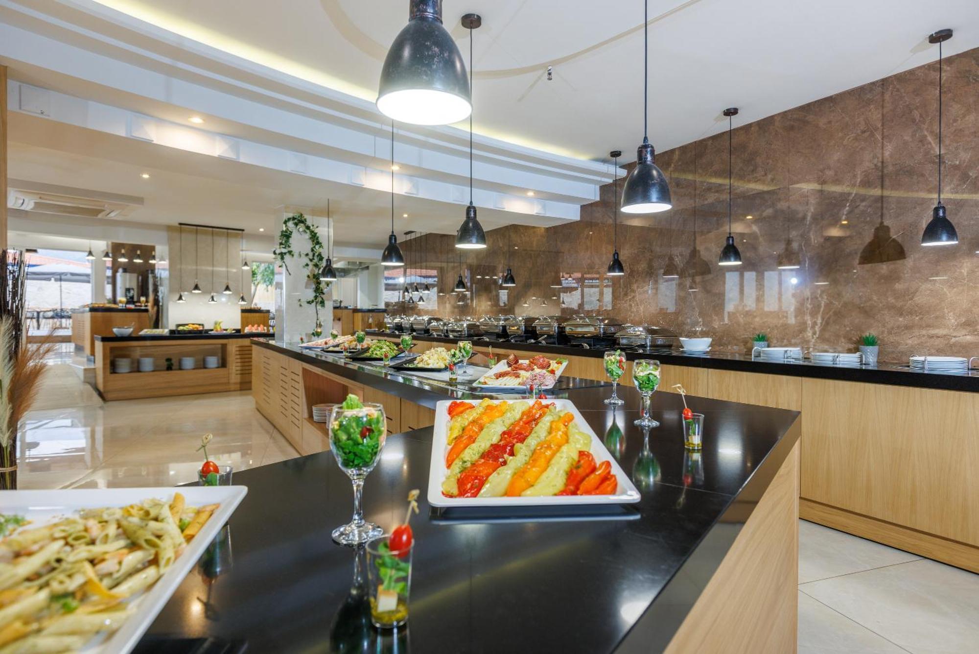 Malia Bay Beach Hotel & Bungalows Eksteriør bilde