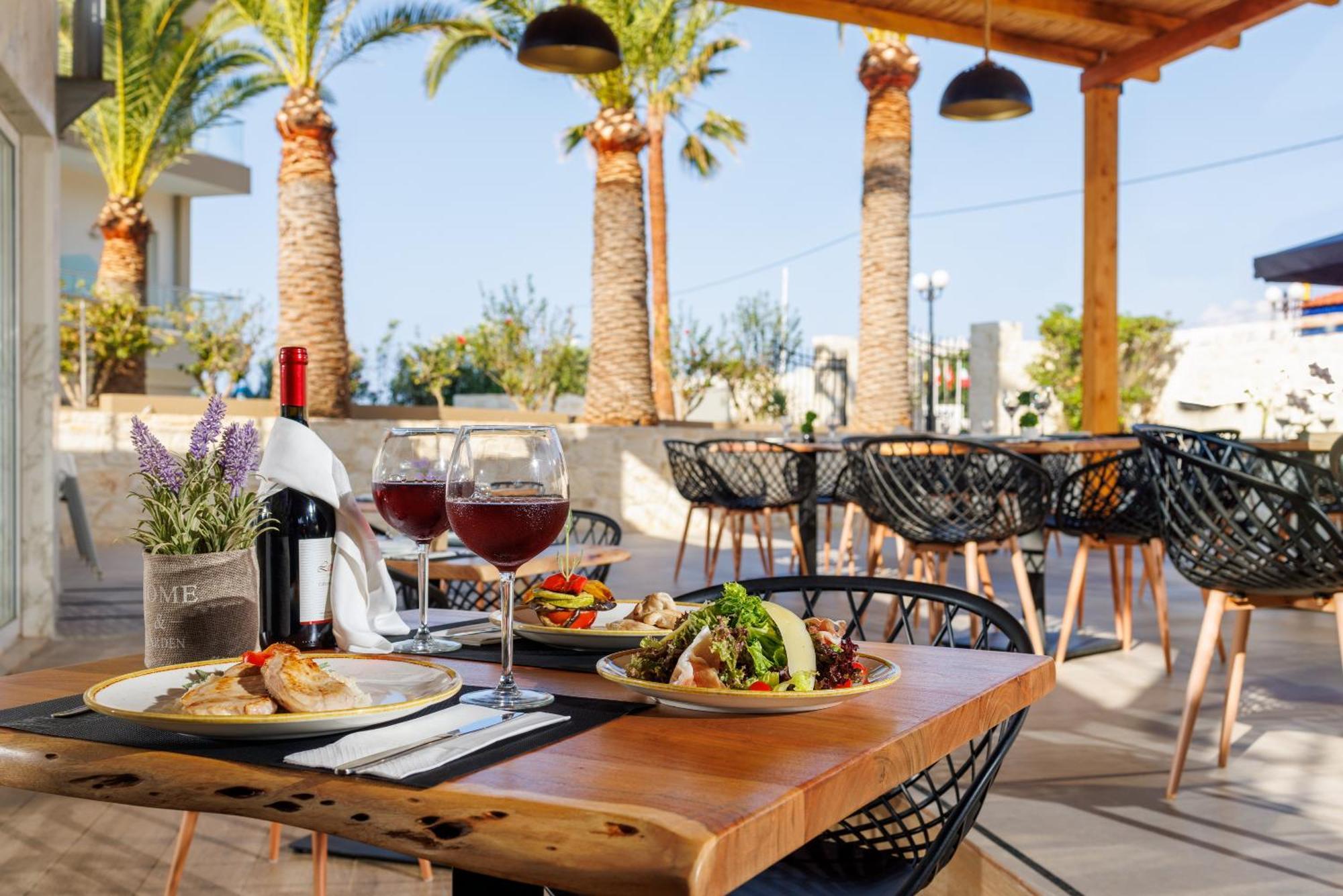 Malia Bay Beach Hotel & Bungalows Eksteriør bilde